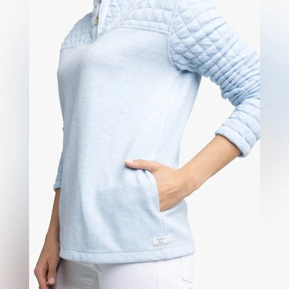 Southern Tide Kelsea Quilted Heather Pullover Color Dream Blue - Picture 2 of 8